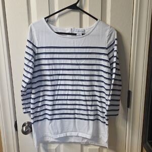 Liz Claiborne White Top